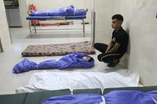 İsrail ordusu Gazze'de sivilleri katletmeyi sürdürüyor