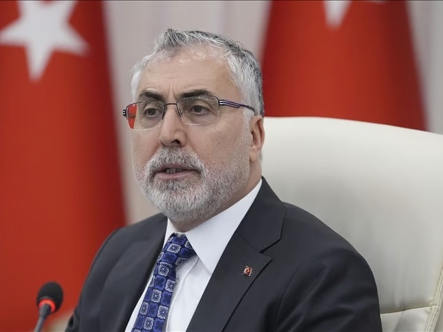 Çalışma süreleri kısalacak mı? Bakan Işıkhan yanıtladı 
