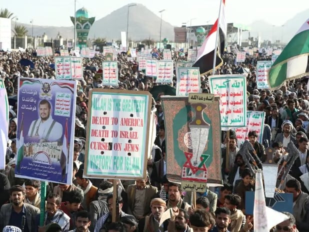 Yemen'de askeri dengeler değişiyor: Hükümet tek cephede birleşiyor