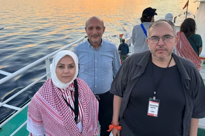 İsrail, 3 Türk milletvekilini alıkoydu: Kurtulmuş'tan 'hesap verirsiniz' uyarısı! 