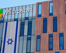 Hollandalı aktivistlerden Microsoft’a Filistin verileri protestosu