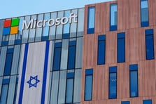 Hollandalı aktivistlerden Microsoft’a Filistin verileri protestosu