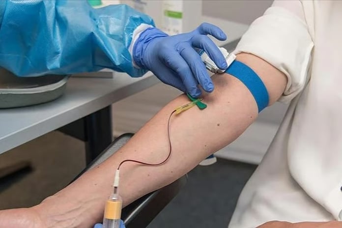 Beyin kanaması geçiren hastaya yanlış kan verildi