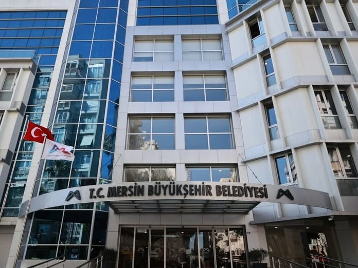 Mersin Yenişehir Belediyesi’nde yolsuzluk operasyonu