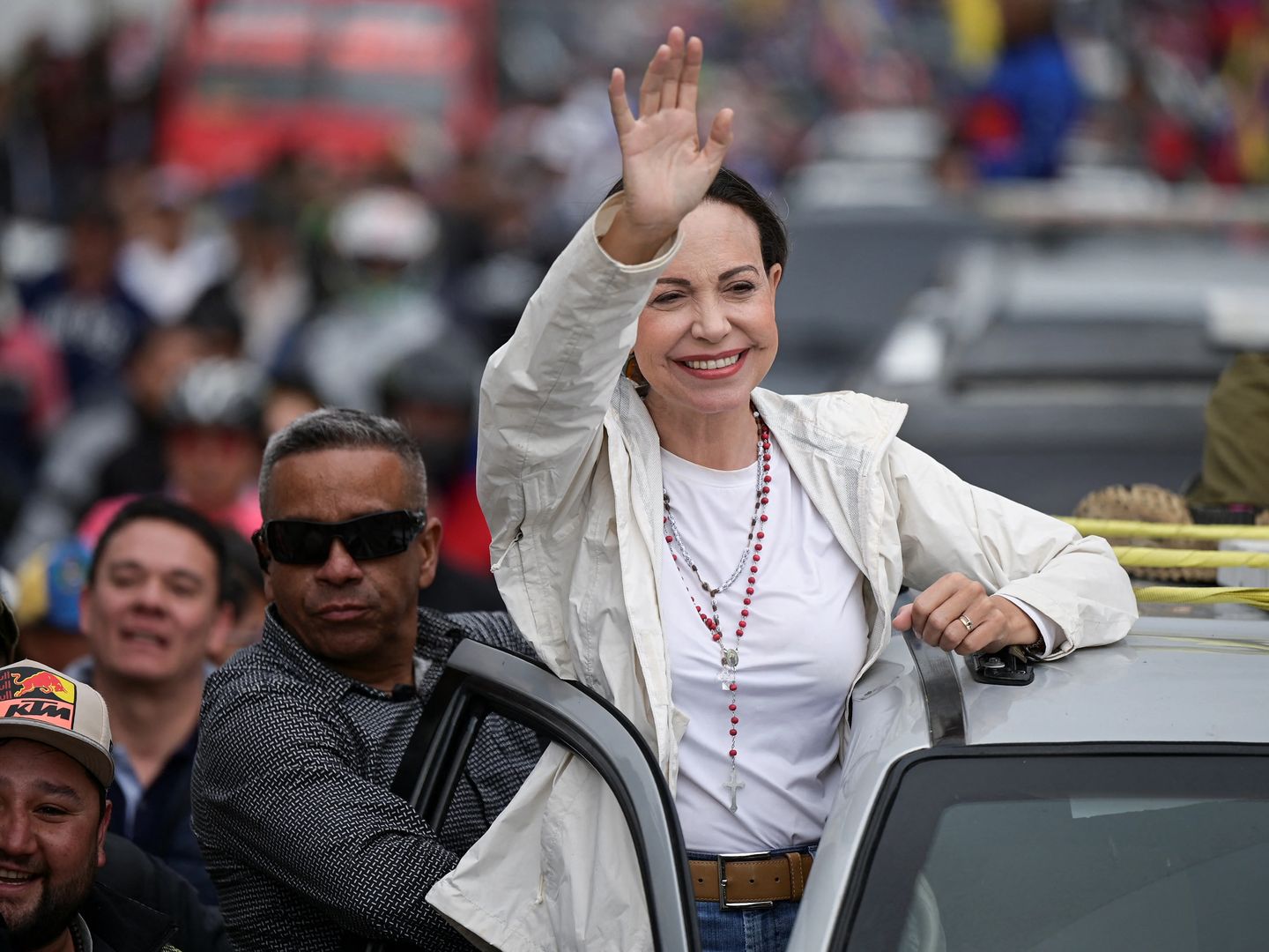 Venezuela muhalefet lideri Machado orduya ve halka geçiş süreci çağrısı yaptı
