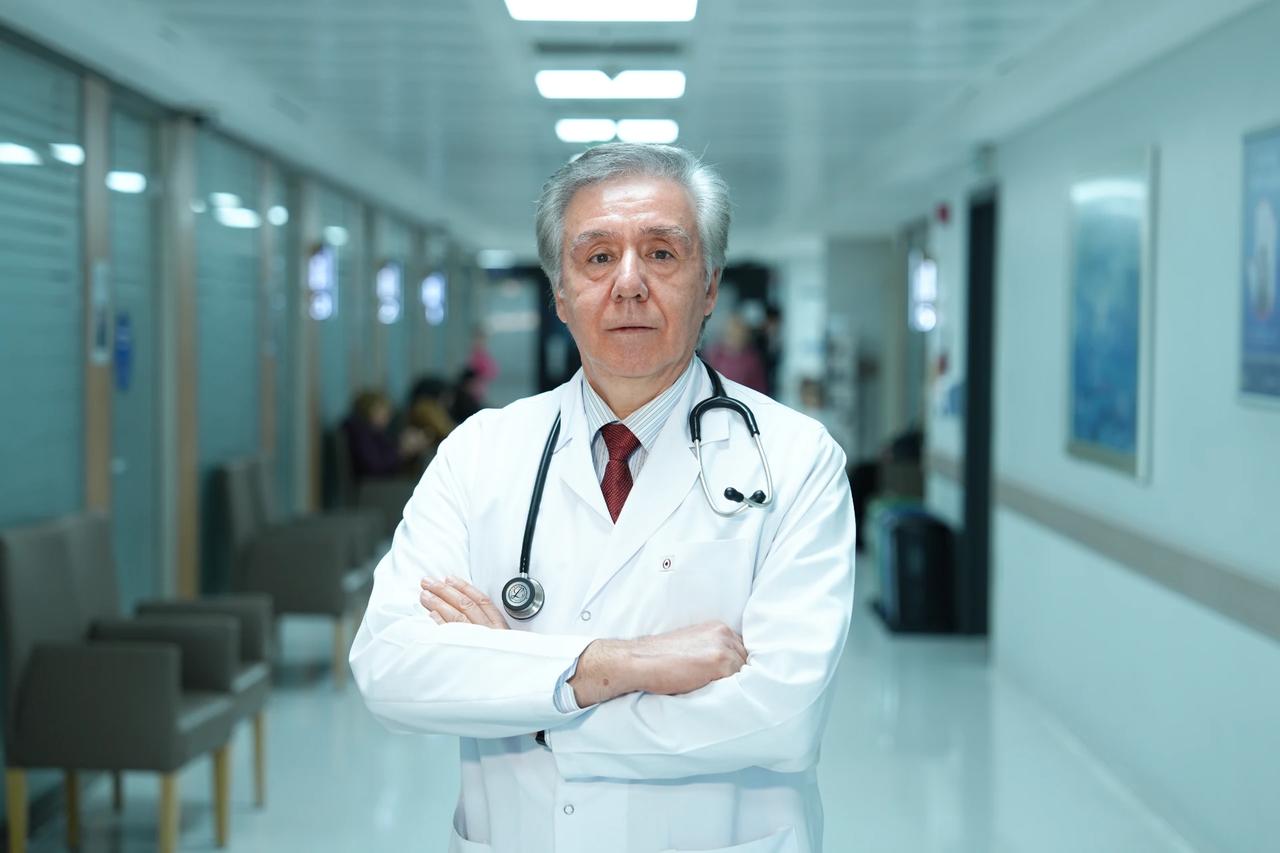 Çocuk Endokrinoloji ve Metabolizma Hastalıkları Uzmanı Prof Dr Servet Erdal Adal