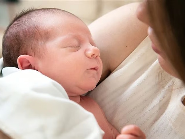 Doğum izni düzenlemesinde son aşama: Yeni süre ve başvuru takvimi açıklandı
