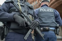 Almanya’da Suriyeli kaçakçılık şebekesine büyük operasyon