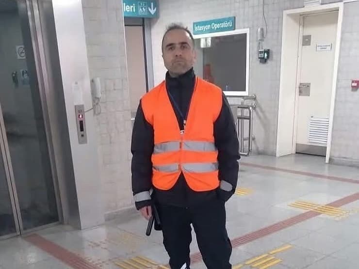 Uyardığı yolcu tarafından öldürüldü