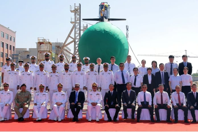 Pakistan, Çin tasarımı üçüncü Hangor Sınıfı denizaltısını teslim Aldı