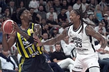 Beşiktaş seriyi uzatmak, Fenerbahçe kupayı kaldırmak için parkeye çıkıyor: Basketbol Süper Ligi'nde en kritik final maçı