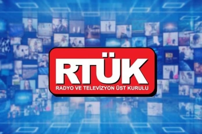 RTÜK'ten TELE 1'e ekran karartma cezası: Halk TV'ye para cezası