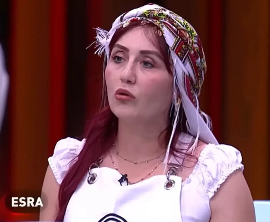 MasterChef Türkiye Esra ayrıldı mı