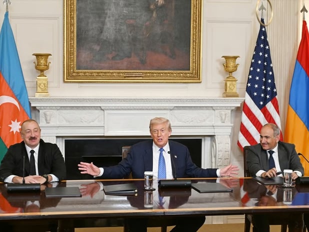 Bakü ve Erivan'dan Minsk Grubu feshedilsin çağrısı