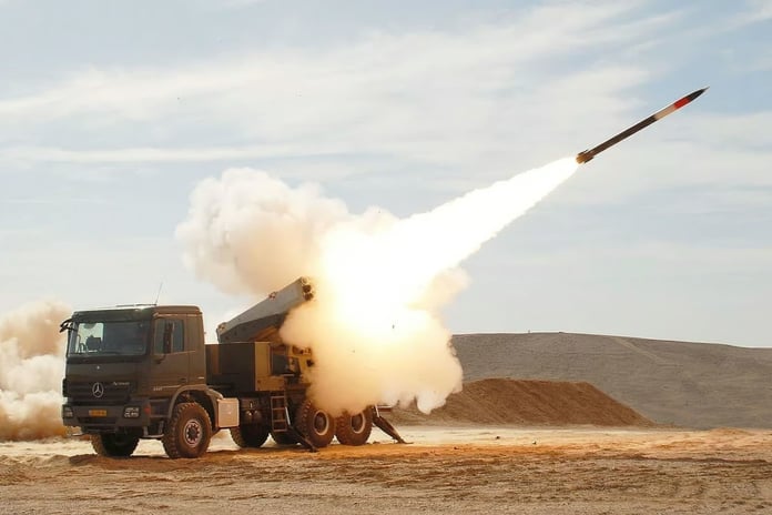 Almanya, MARS 3’ten ilk NSM füzesini ateşledi