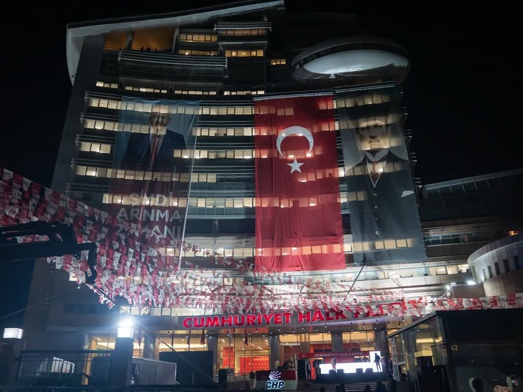 CHP'de Özel dönemi ihraç kararları iptal edildi