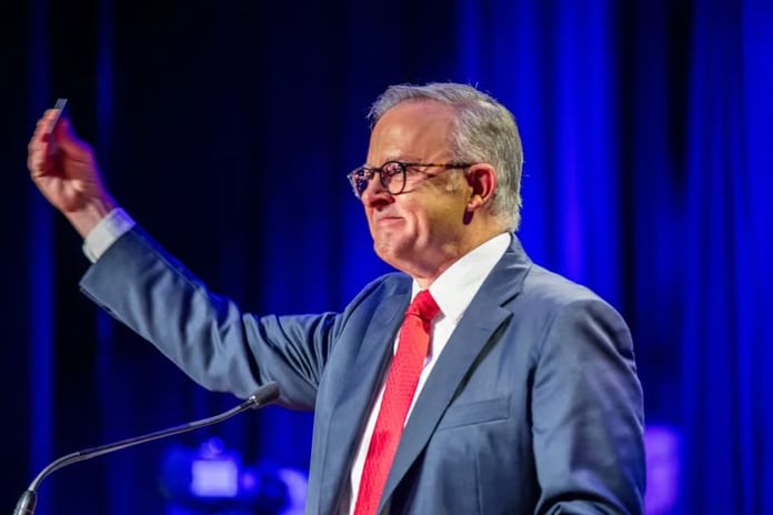 ABD'den Avustralya'ya %3,5'luk savunma harcaması talebi