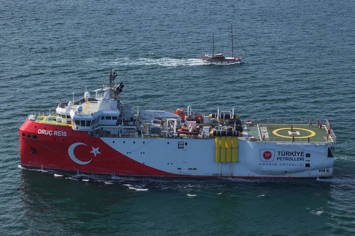 Oruç Reis Sismik Araştırma Gemisi 9 ay sonra Mavi Vatan'a döndü