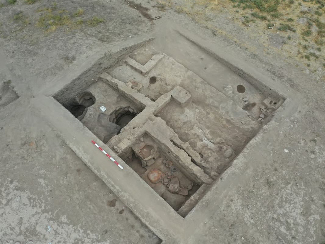 Afyonkarahisar'da 3 Bin 600 yıllık fırınlar bulundu
