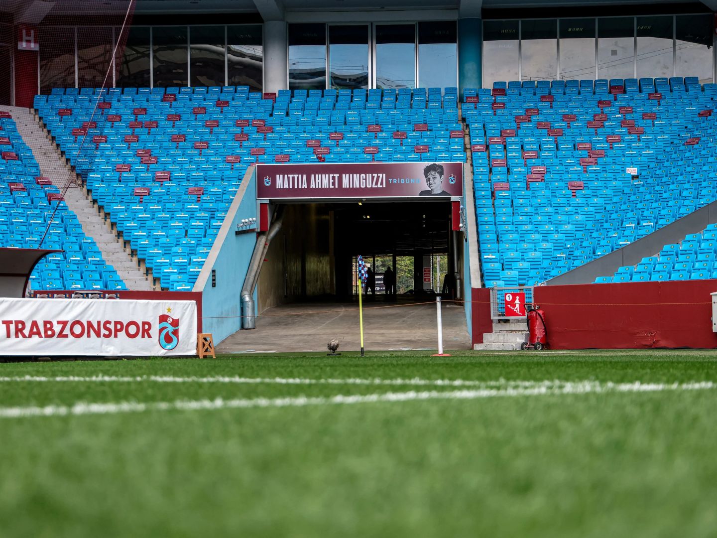 Trabzonspor, 2025-2026 futbol sezonunun "Mattia Ahmet Minguzzi" olarak adlandırılması için resmi başvuruda bulundu