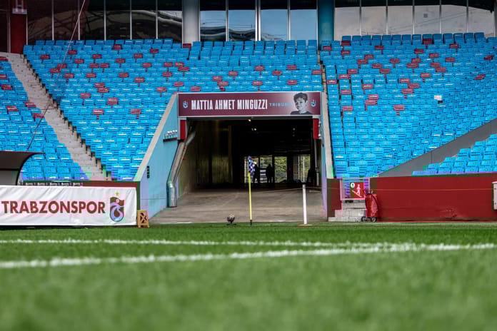 Trabzonspor, 2025-2026 futbol sezonunun "Mattia Ahmet Minguzzi" olarak adlandırılması için resmi başvuruda bulundu