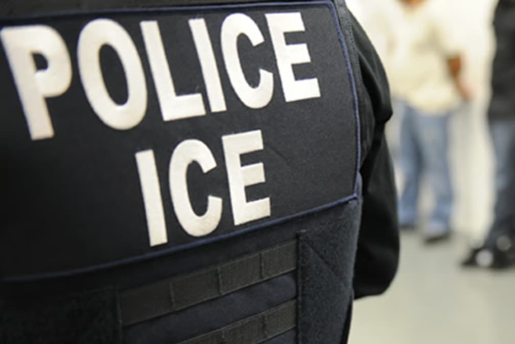 ICE, sosyal medya eleştirmenlerini yakın takibe aldı