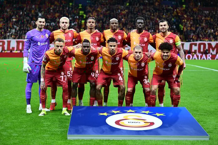 Galatasaray Anfield’da tur peşinde