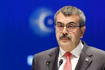 Zorunlu lise eğitimi 2 yıla mı düşüyor? Milli Eğitim Bakanı Yusuf Tekin açıkladı