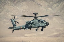 ABD, Hindistan Ordusu’na son AH-64E Apache taarruz helikopterlerini teslim etti