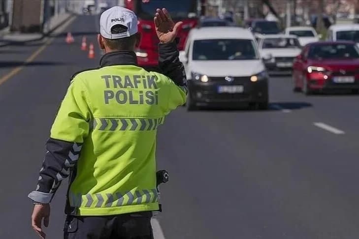 İstanbul’da yarın bu yollar trafiğe kapatılacak