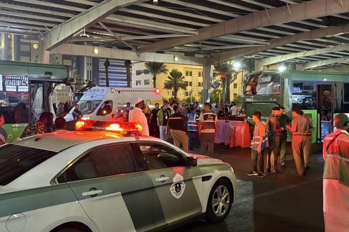 Mekke’de ring otobüsü Türk kafilesine çarptı: 1 ölü, 2 yaralı