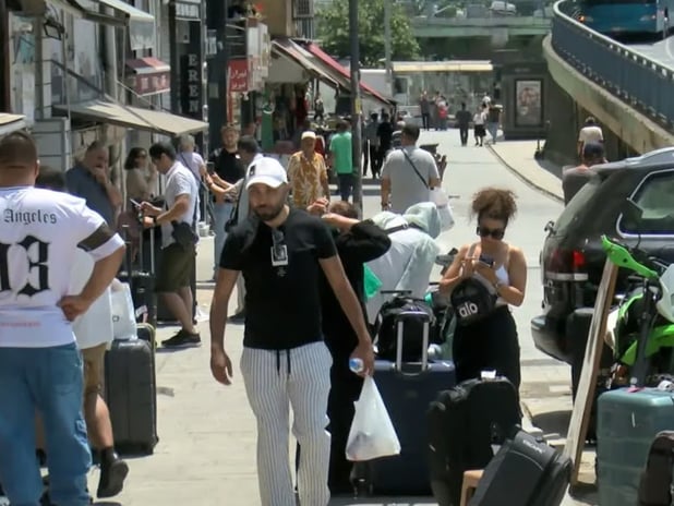 Savaş alarmı: İranlılar İstanbul'da otogarlara akın etti