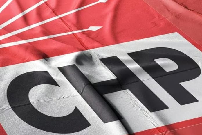 CHP'de üye sayısı alarmı! Yeni kurulan partinin bile gerisinde kalındı