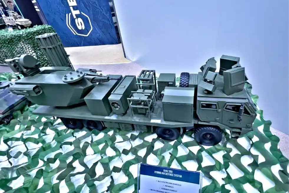 ASELSAN, GÜRZ 200 için VLS’li yeni konfigürasyonu tanıttı