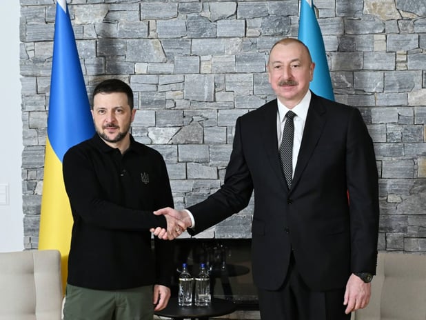 Rusya’nın Ukrayna’daki Azerbaycan enerji tesislerine saldırıları, Bakü’yü Kiev’e silah yardımı yapmaya zorlayabilir