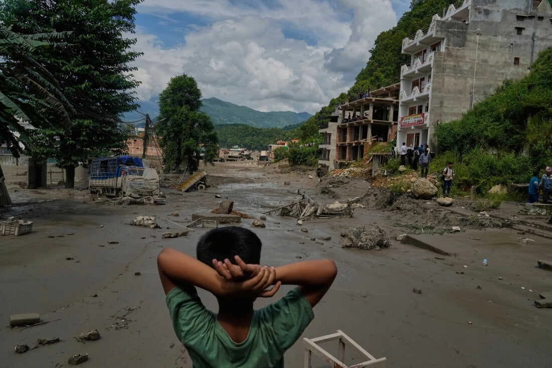 Nepal'de can kaybı artıyor