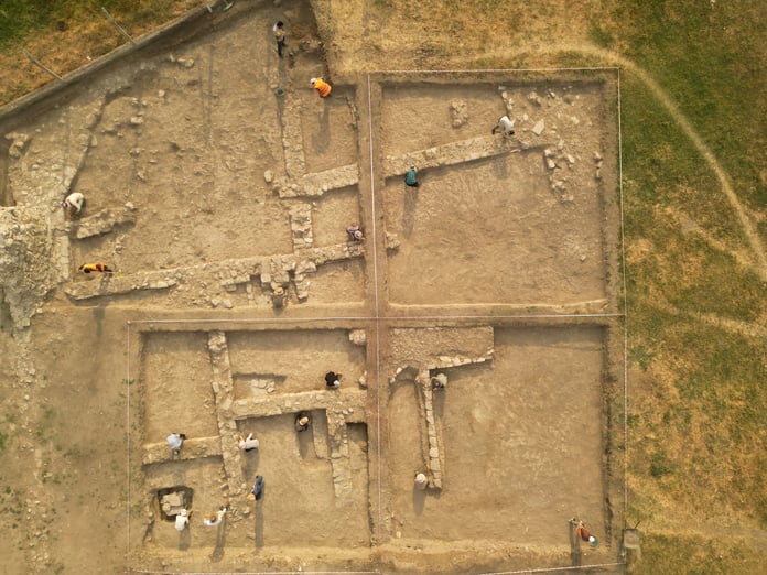 "Eski Van Şehri" kazılarında Osmanlı kışlası bulundu
