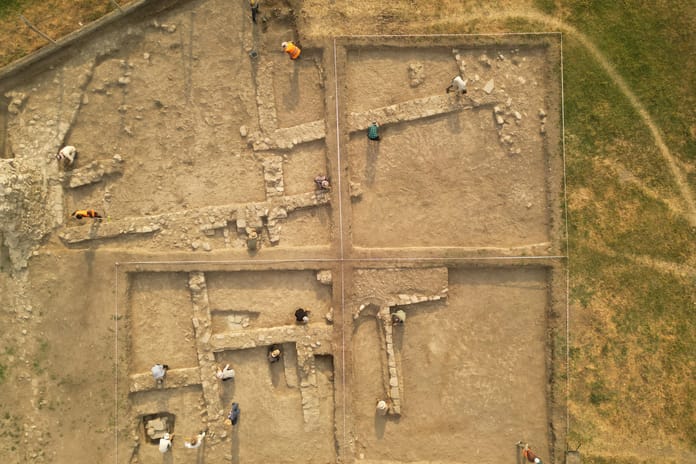 "Eski Van Şehri" kazılarında Osmanlı kışlası bulundu