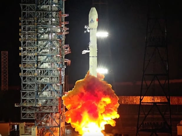 Çin Şıcien-26 uydusunu başarıyla fırlattı