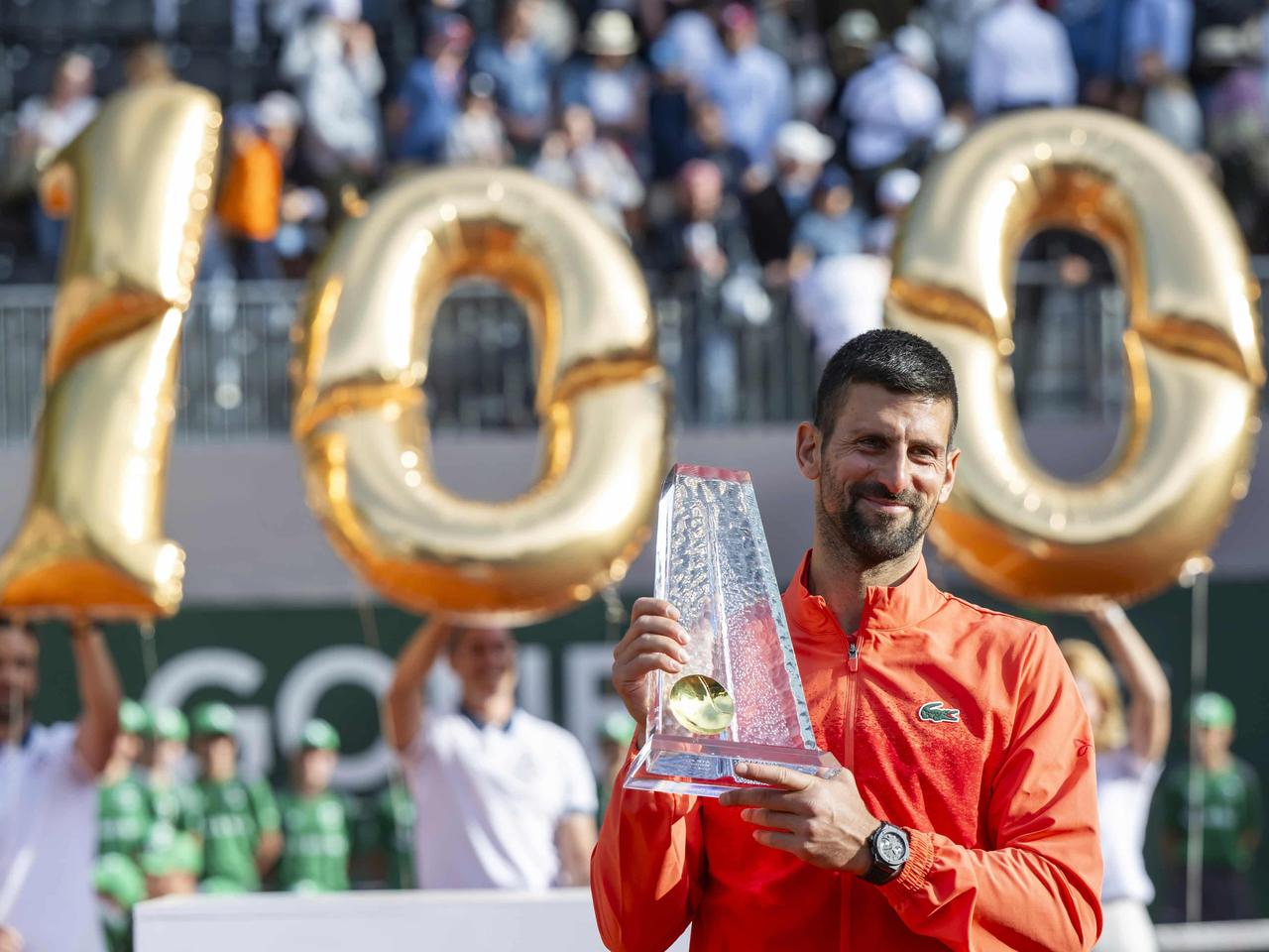 Novak Djokovic "100'ler Kulübünde"