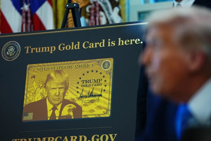 Trump’tan 1 milyon dolarlık oturma izni ve H-1B vizelerine 100 bin dolarlık ücret kararı