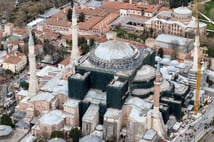 Ayasofya'da dev restorasyonda kritik aşama: Kubbe kapatılıyor