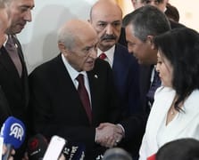 Bahçeli’den Özel’e Ferdi Zeyrek için geçmiş olsun telefonu