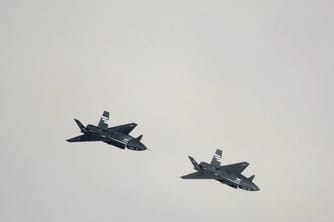 Bayraktar KIZILELMA Performs Formation Flight