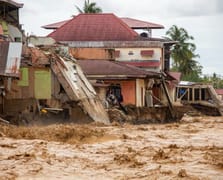 Endonezya’da sel ve heyelanlarda can kaybı 248'e yükseldi