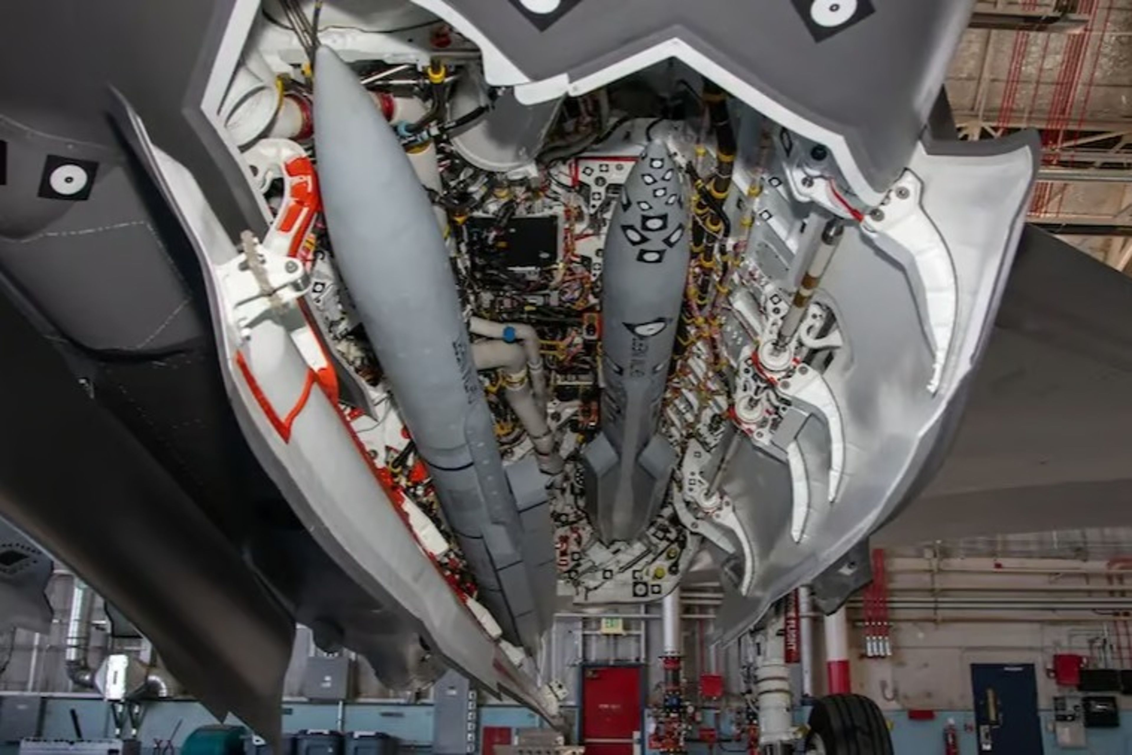 Lockheed Martin ve MBDA, meteor füzesi ile F-35A entegrasyonunda kritik yer testlerini tamamladı