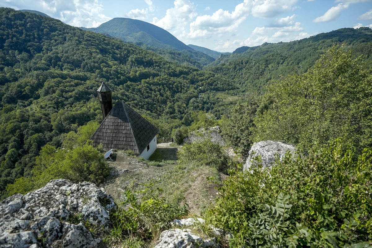 Bosna Hersek'te 5 asırlık Kuşlat Camisi