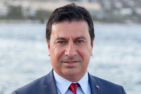 Muğla Büyükşehir Belediye Başkanı Ahmet Aras CHP'den istifa etti