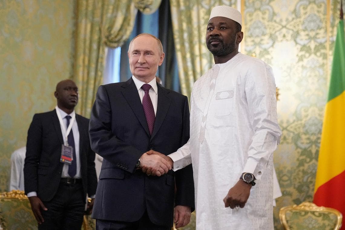Rusya Devlet Başkanı Vladimir Putin ve Mali Geçiş Dönemi Başkanı Assimi Goita Moskova'da - Reuters