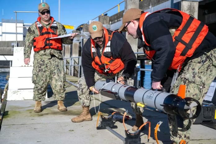 ABD donanması torpido tüpünden fırlatılan insansız deniz aracı projesini durdurdu